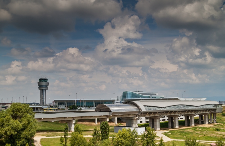 Атрактивна търговска зона и нови стандарти в почистването  на летище София  